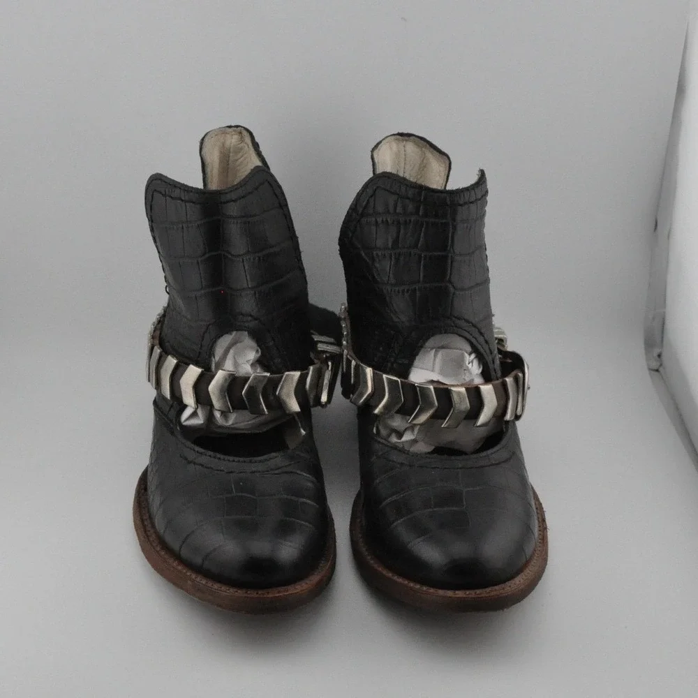 Freebird‎ Blade Booties 6 Black Excellent Croc Embossed Leather Cutout Harness
